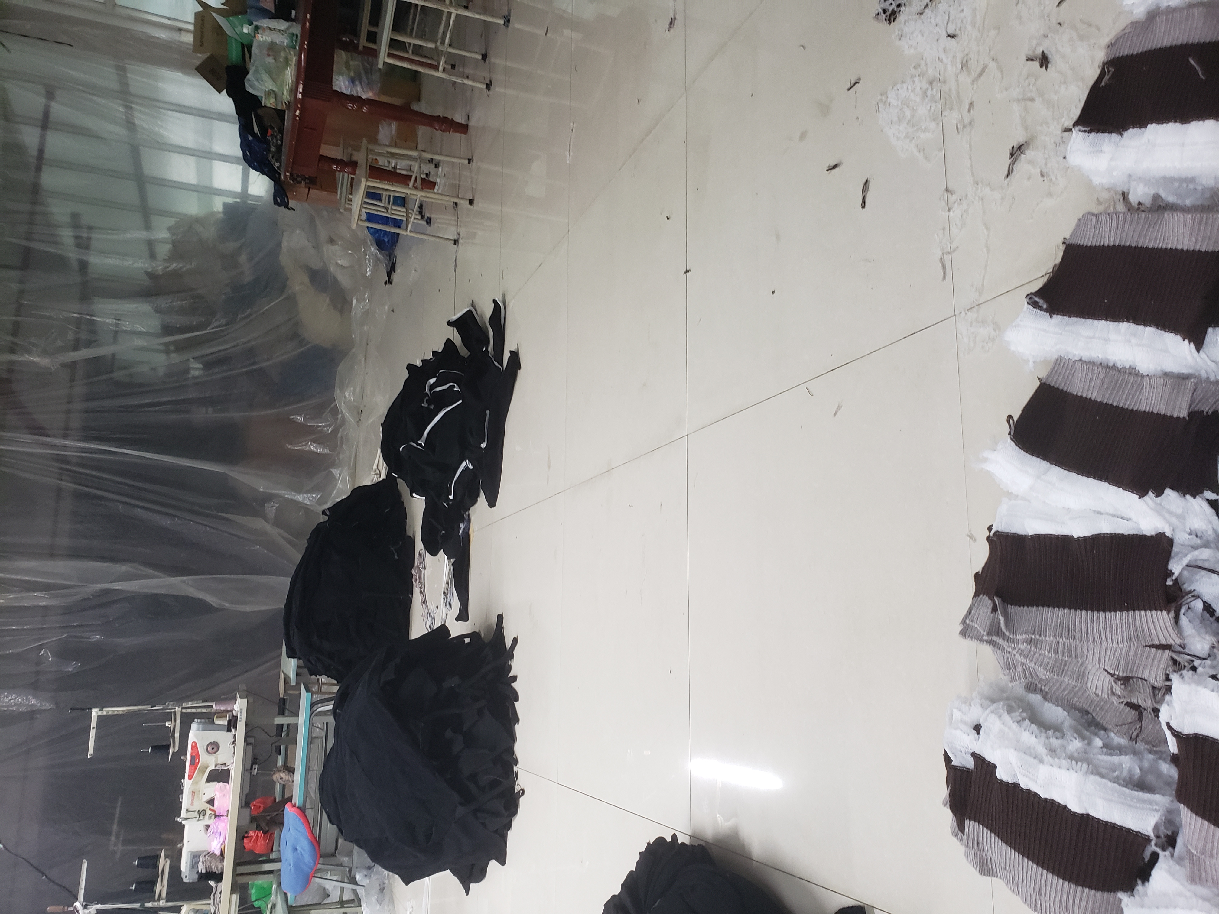 浙江嘉兴中钦服饰有阿限公司工厂图片2