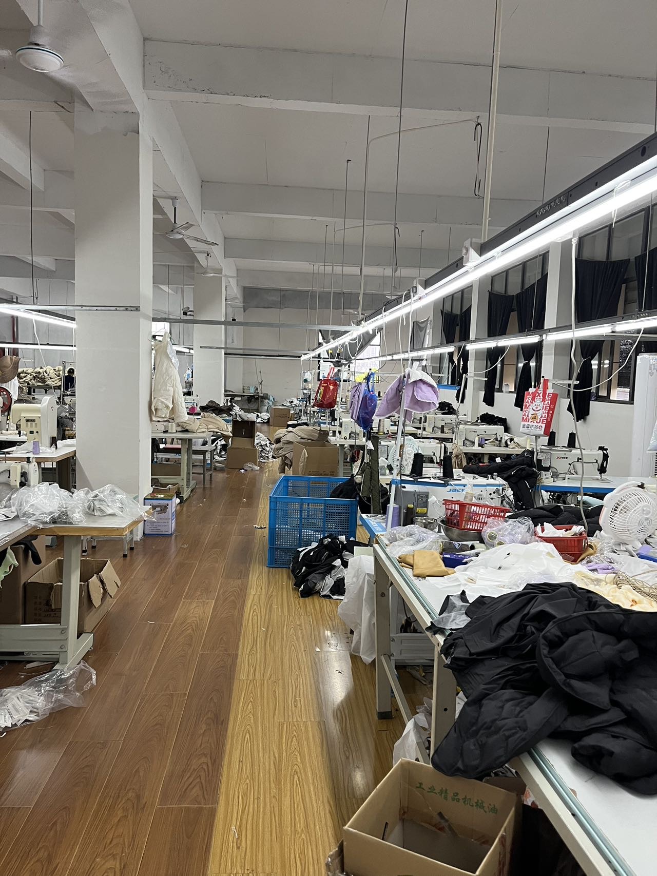 丽珍服饰