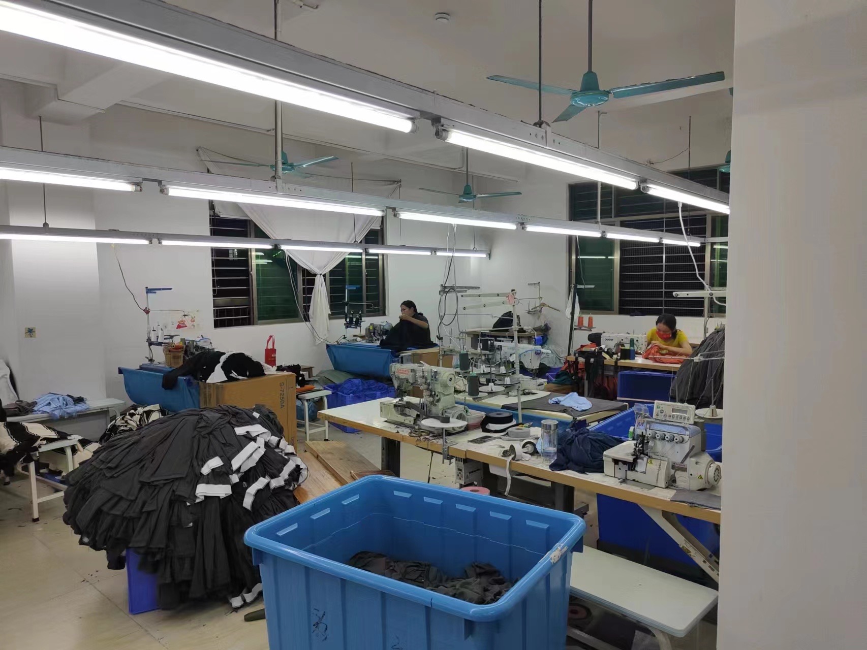 东莞市乐涵服饰有限公司