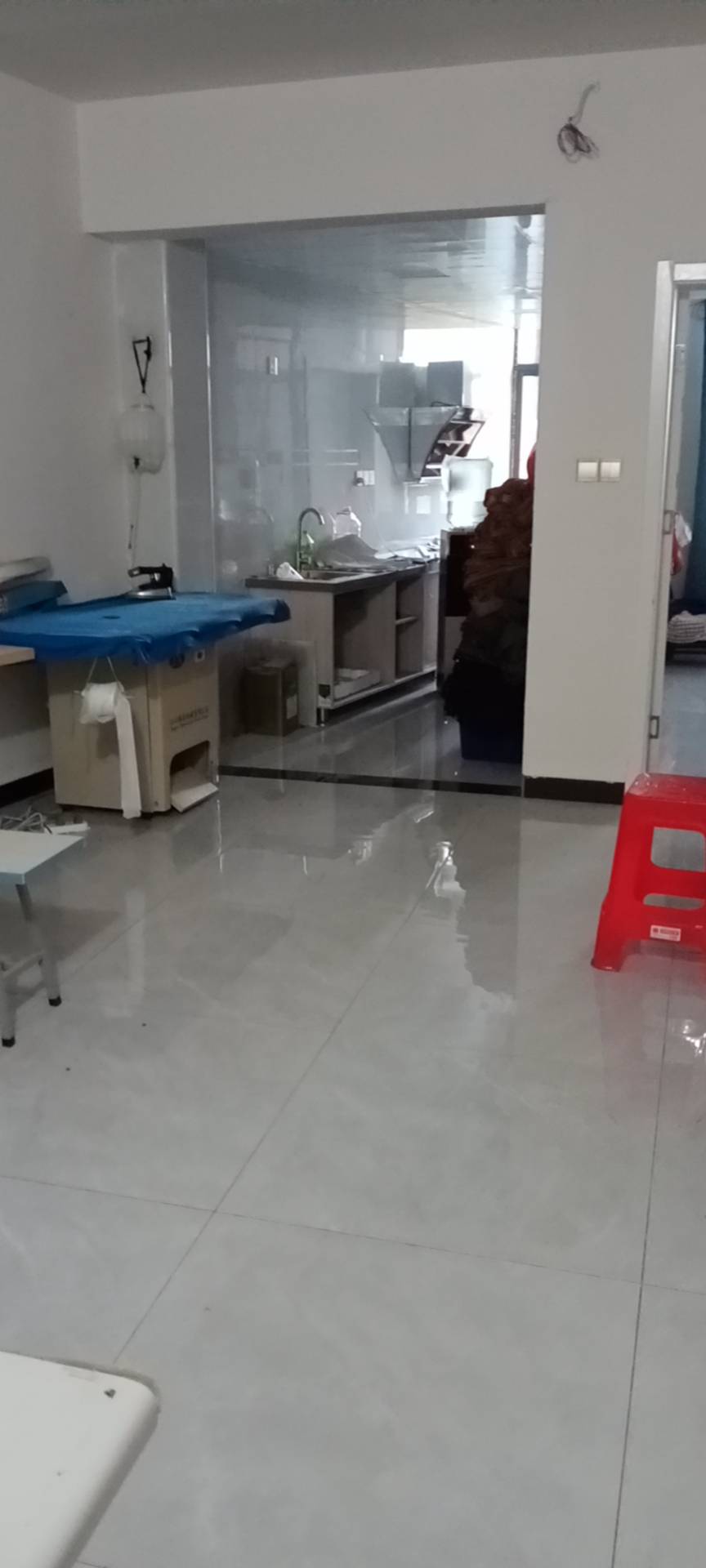 樱晴服饰有限公司工厂图片2