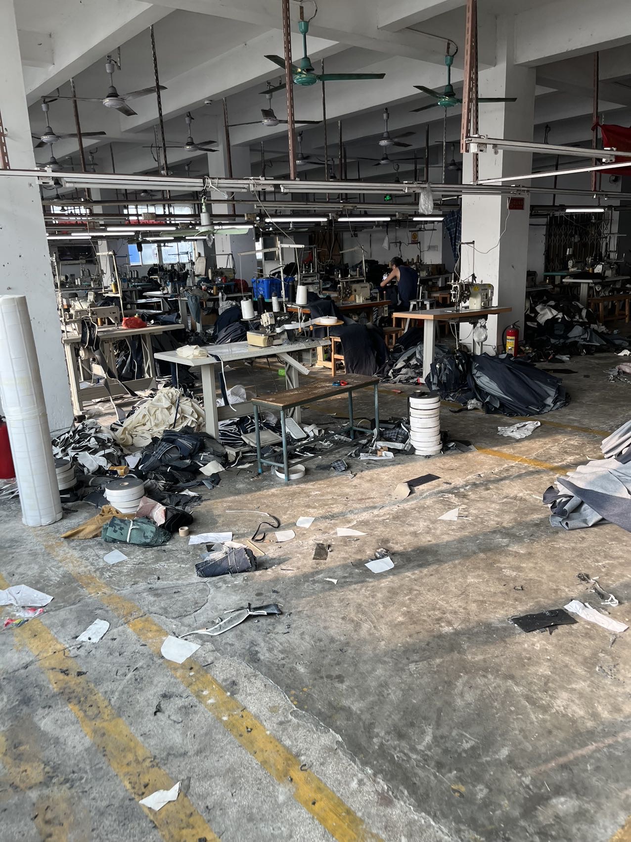 珈庆牛仔工厂图片2