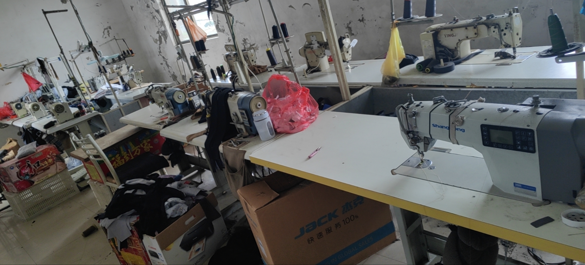 都昌亲兄弟服饰有限公司工厂图片2