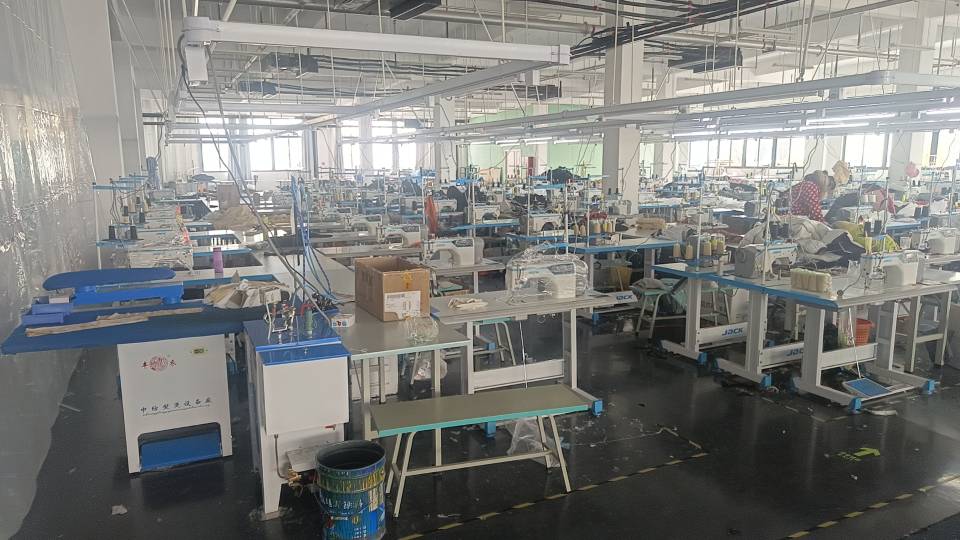 菏泽博远服饰工厂图片2