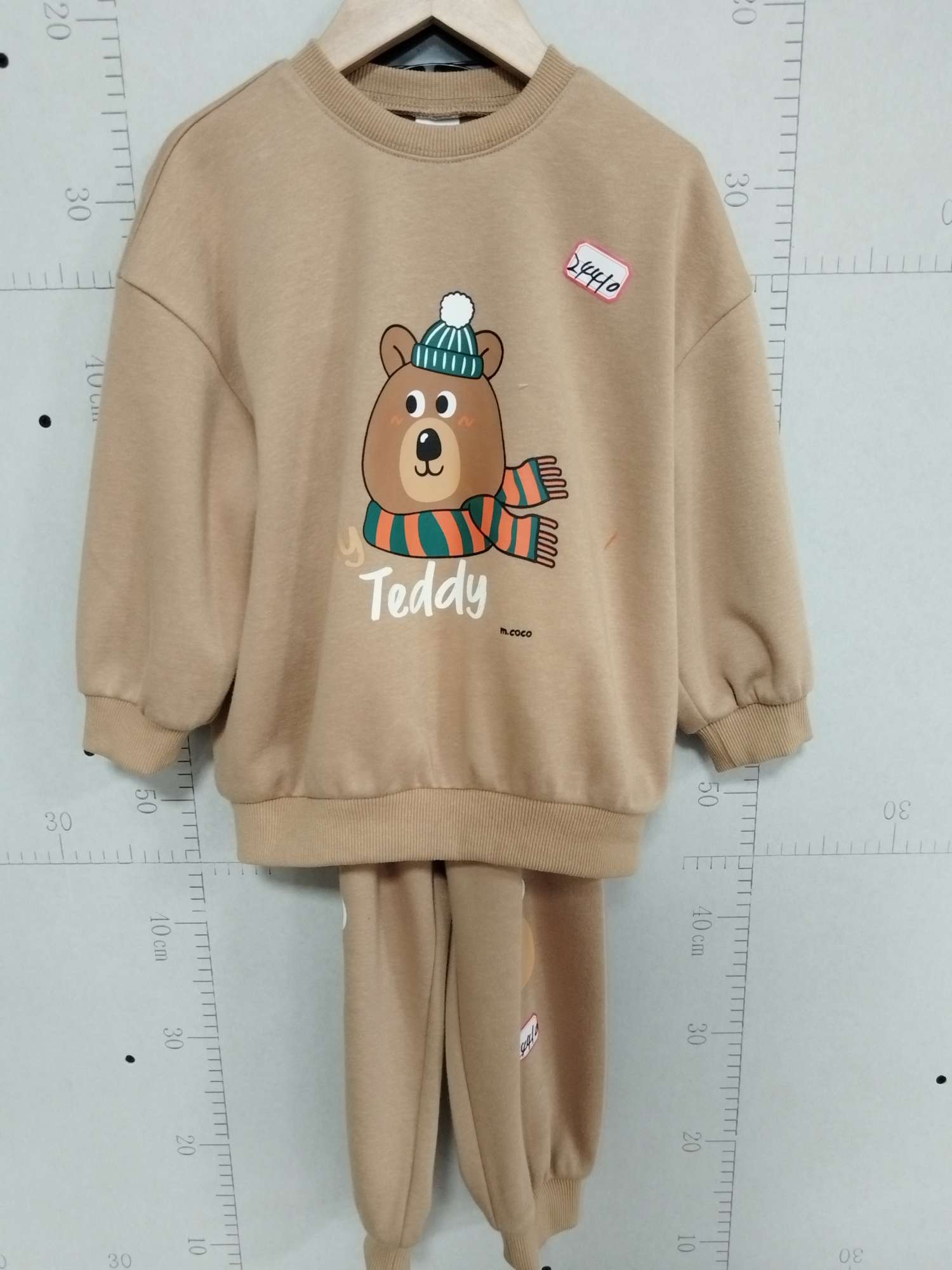 荆州经济技术开发区潘玲服饰厂工厂图片2