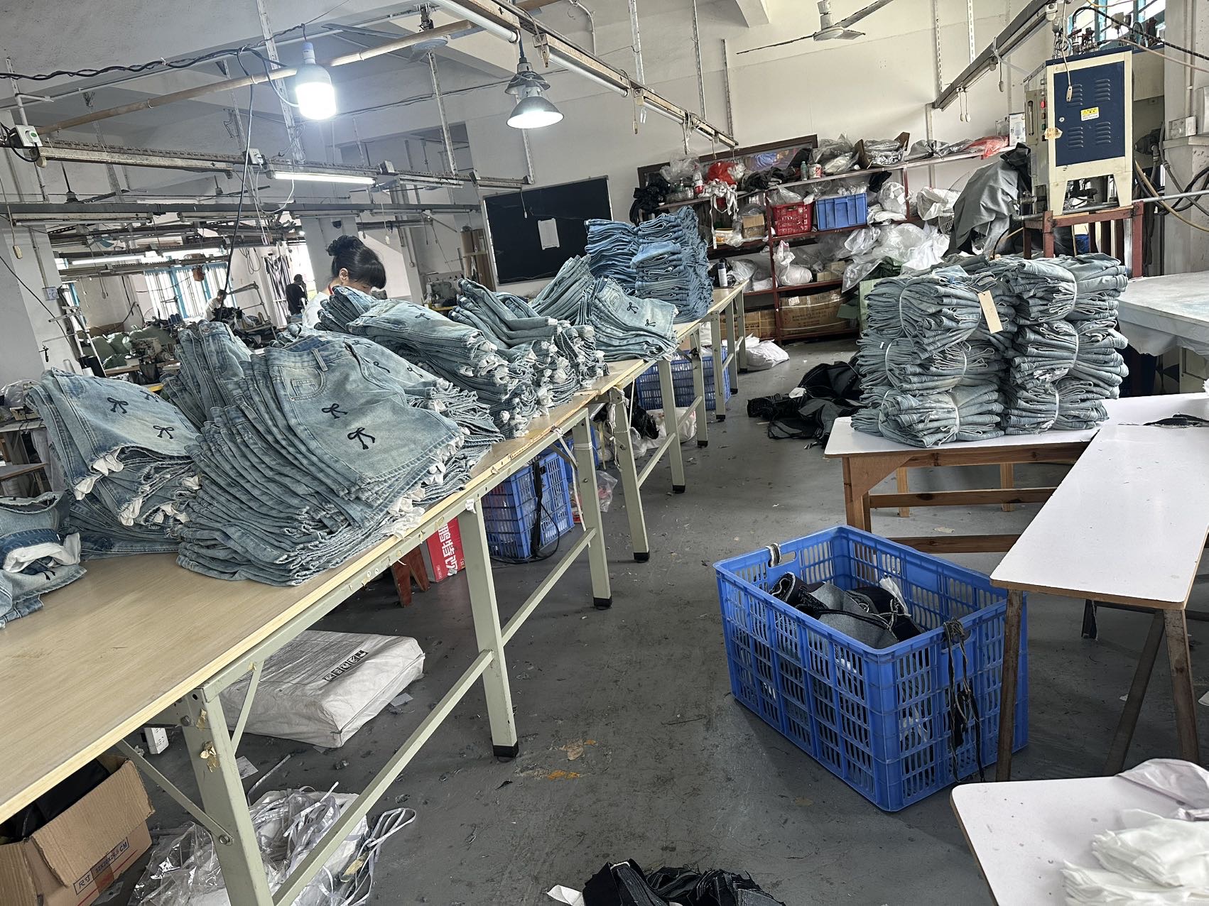 智怡鑫服饰有限公司工厂图片2