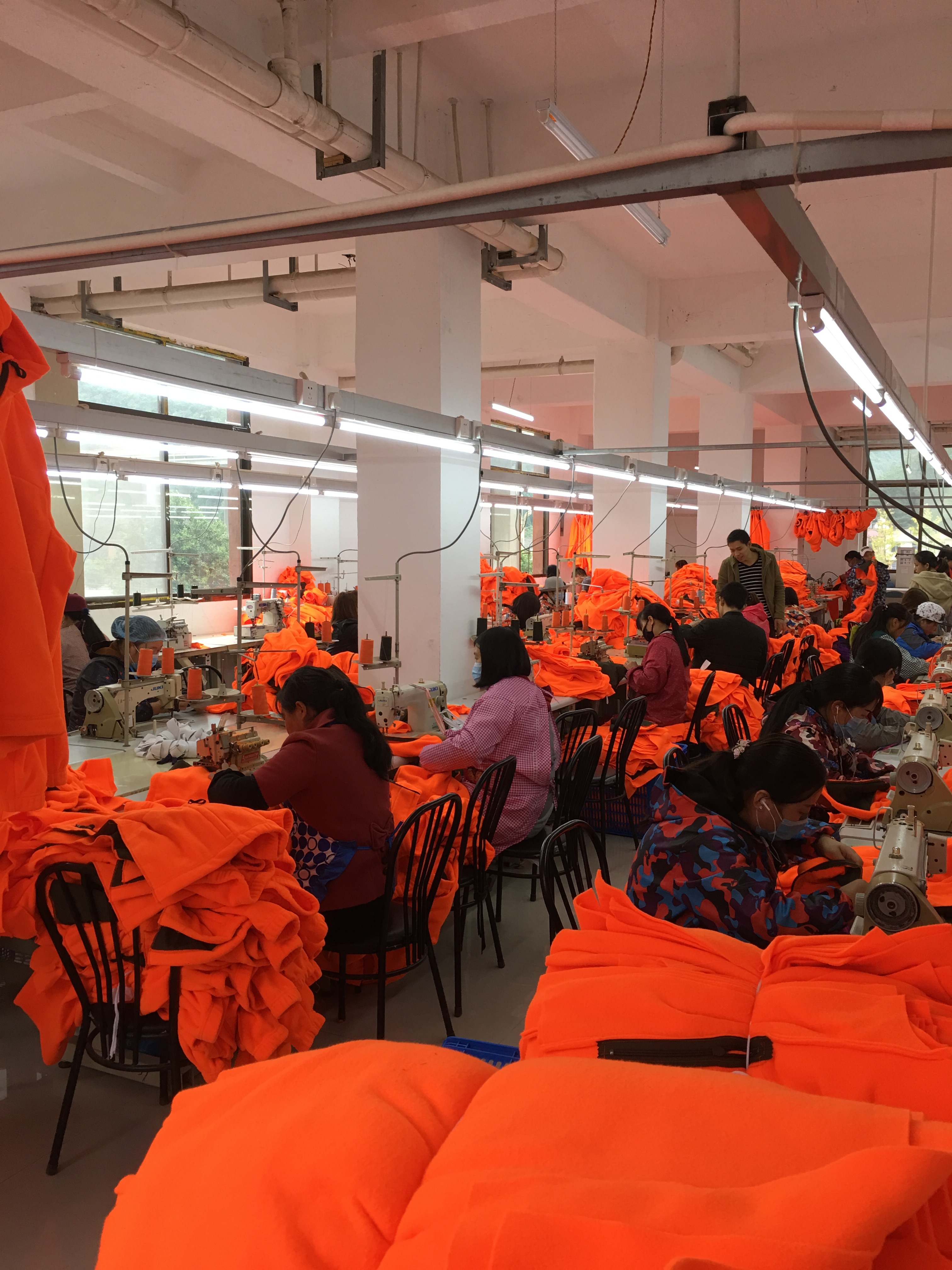 平利县鑫盛服装有限公司工厂图片4