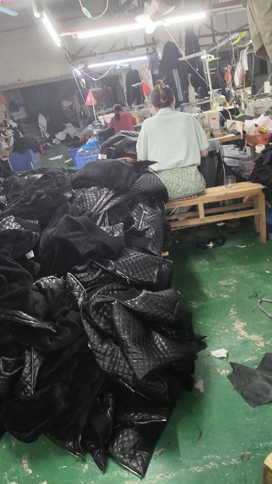 啊然服装加工厂