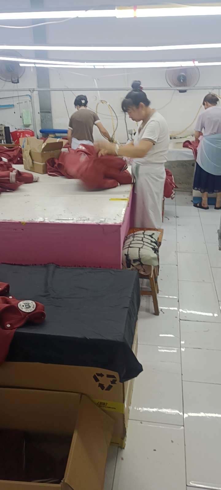 天津小林服装加工有限公司工厂图片2