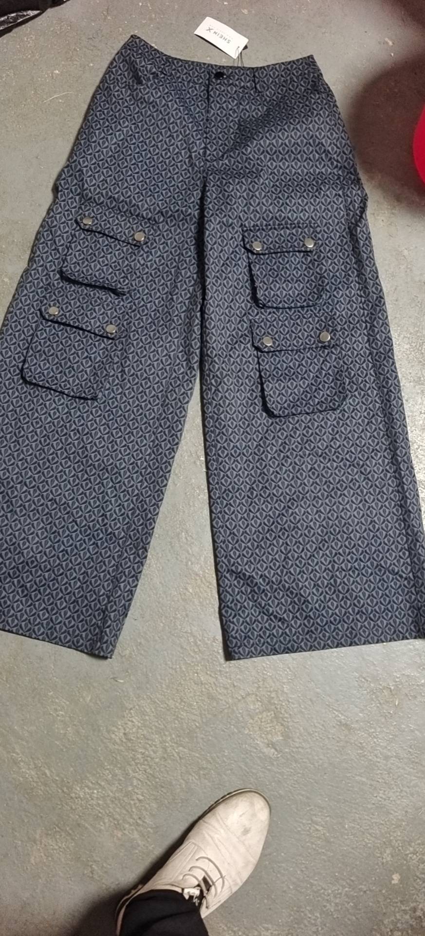 明码服饰