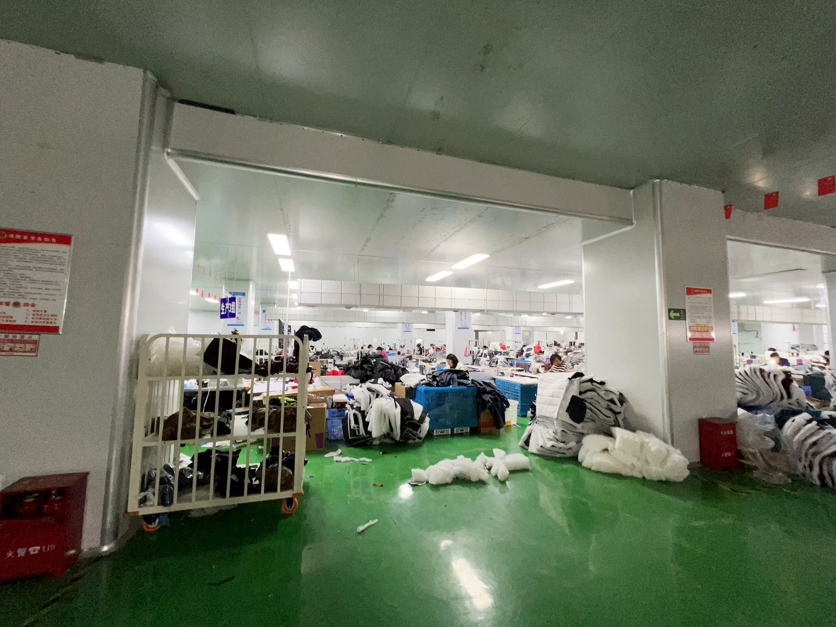 修水县润达服饰有限公司工厂图片3